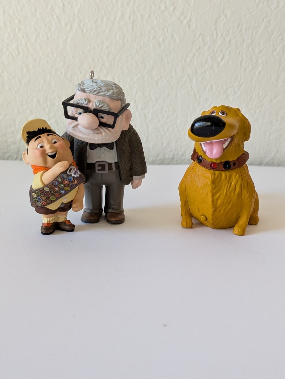 2 Hallmark Keepsake Disney Pixar Legends UP Christmas Ornament Carl Russell Dug